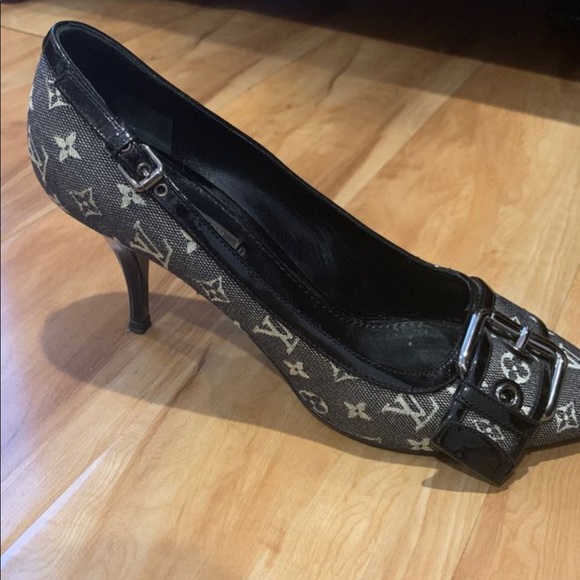 Louis Vuitton idylle pointed toe pumps - Picture 4 of 4